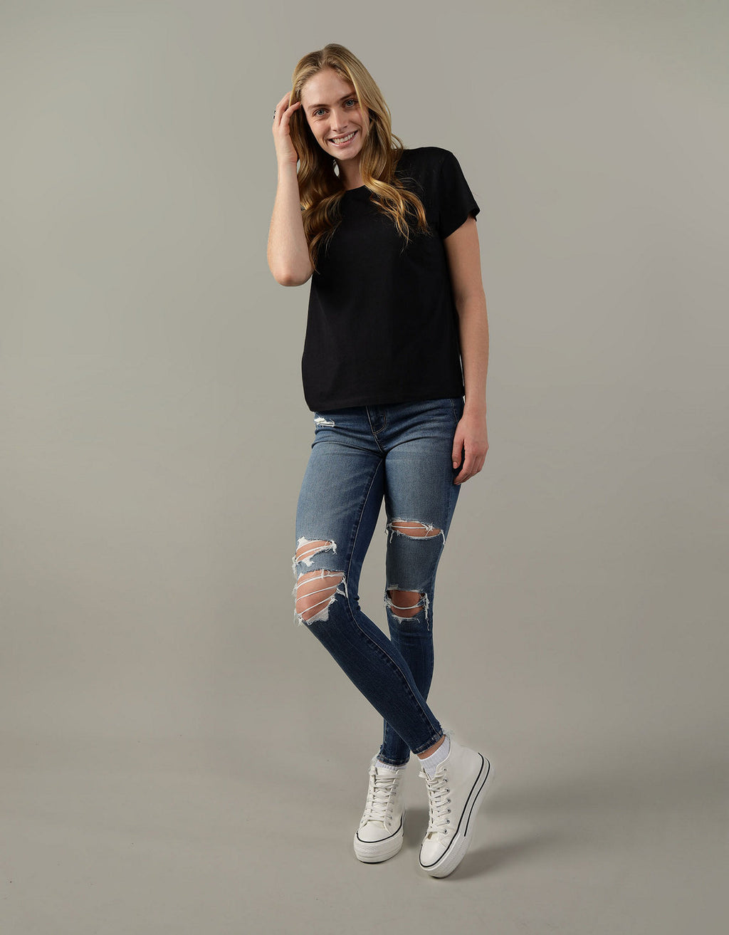 Polo sin Cuello Básica Manga Corta Mujer AE - Negro 2370_9465_001_of