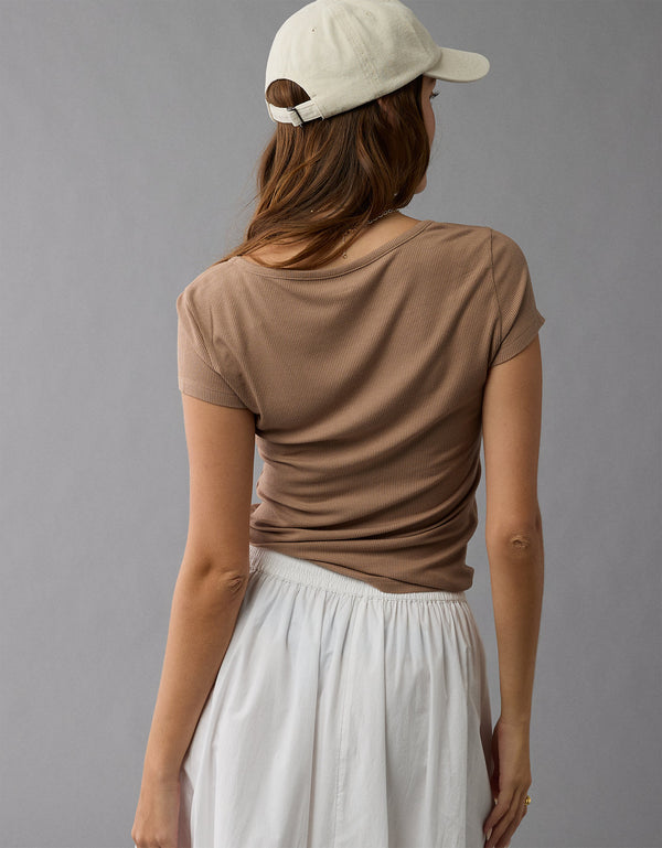 Polo sin Cuello Básica Manga Corta Mujer AE - Café