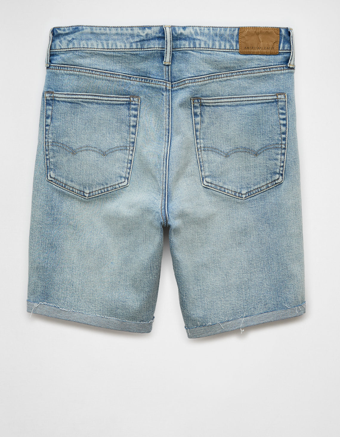 Bermuda en Denim con Desgaste Hombre AE - Generico 3131_7805_841_b