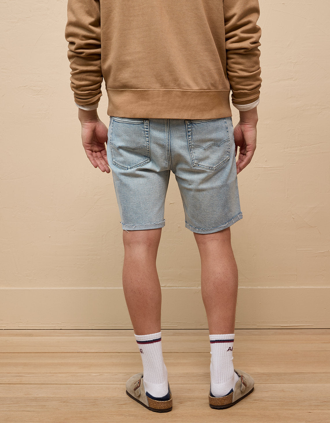 Bermuda en Denim con Desgaste Hombre AE - Generico 3131_7805_841_ob
